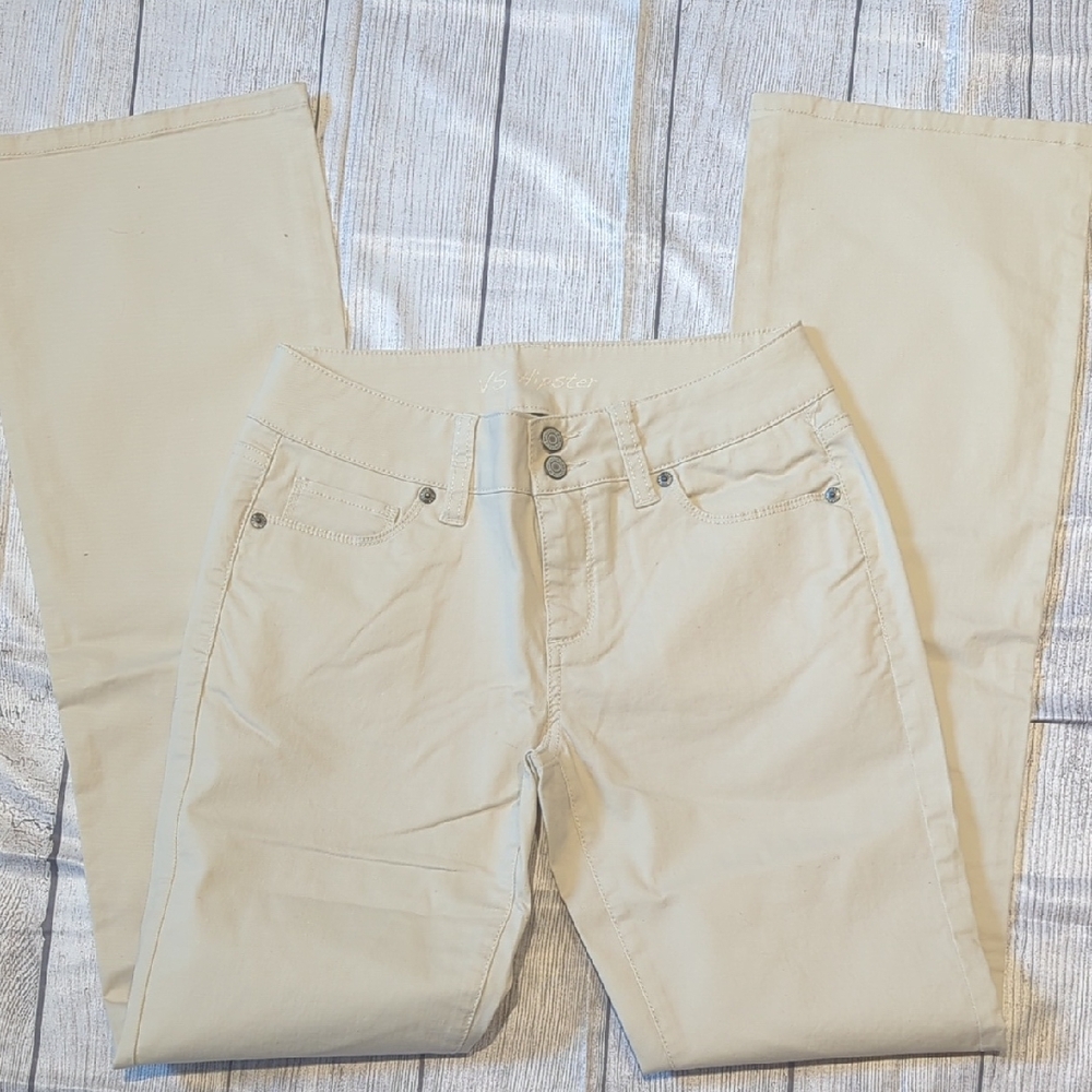 LONDONJEAN Women's Boot Cut Jeans in Cream